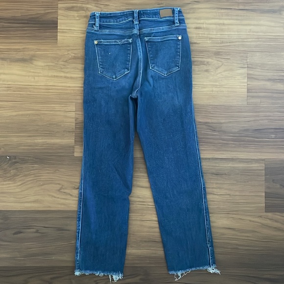 Judy Blue cropped jeans - Picture 4 of 4